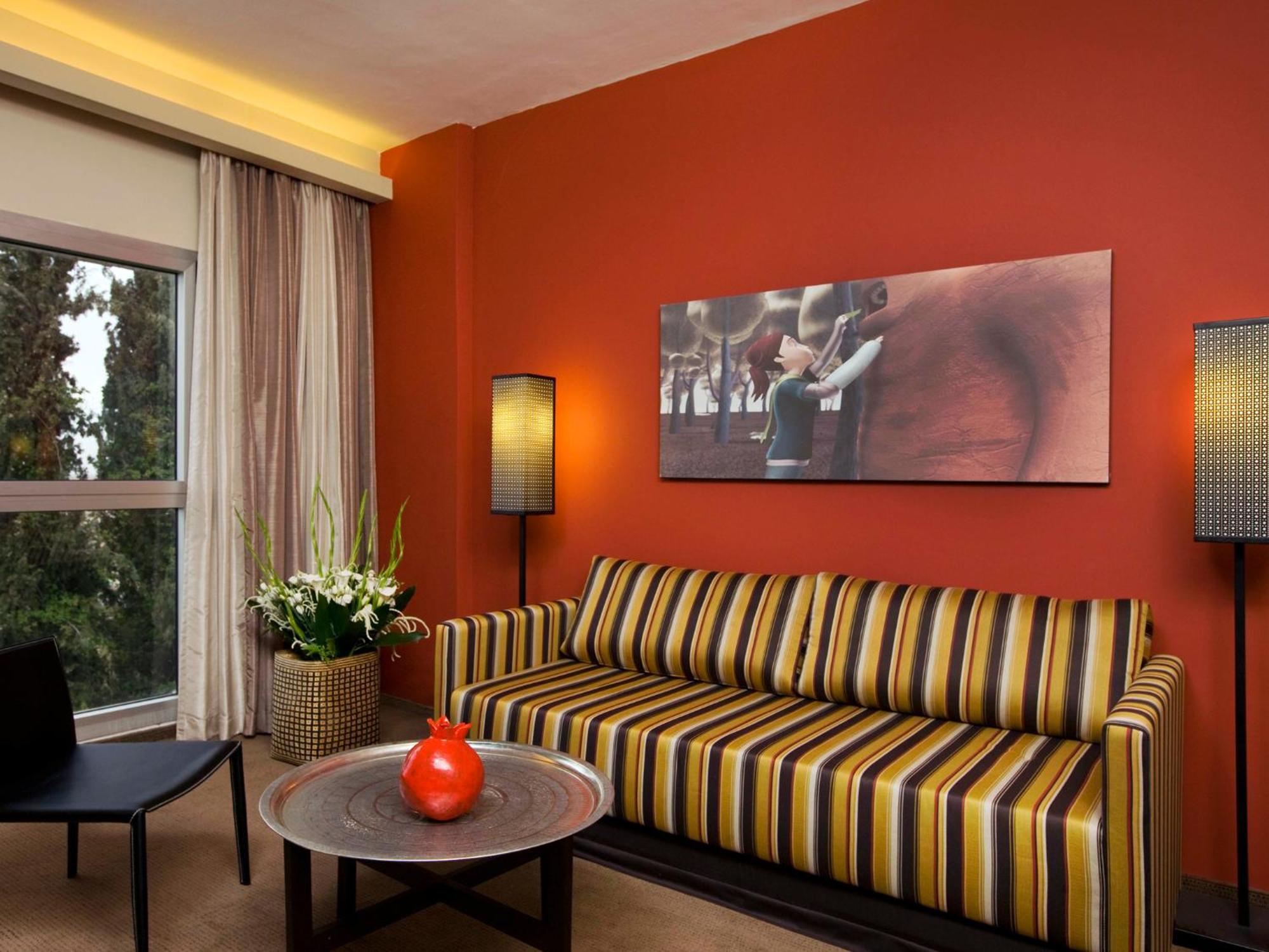 Hotel Dan Boutique 4*