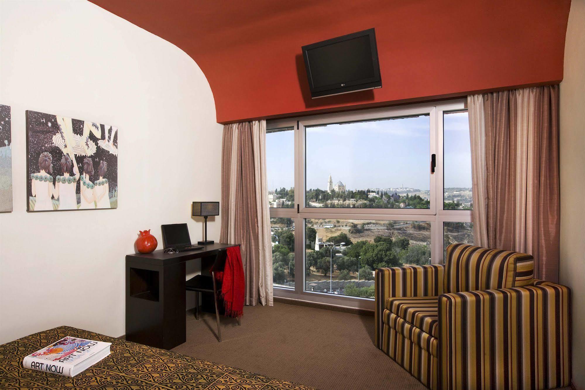 Dan Boutique 4*